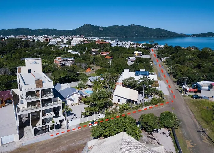 Encanto De Apartamento, Novo! A 290 Metros Da Praia Do Canto Grande! Bombinhas
